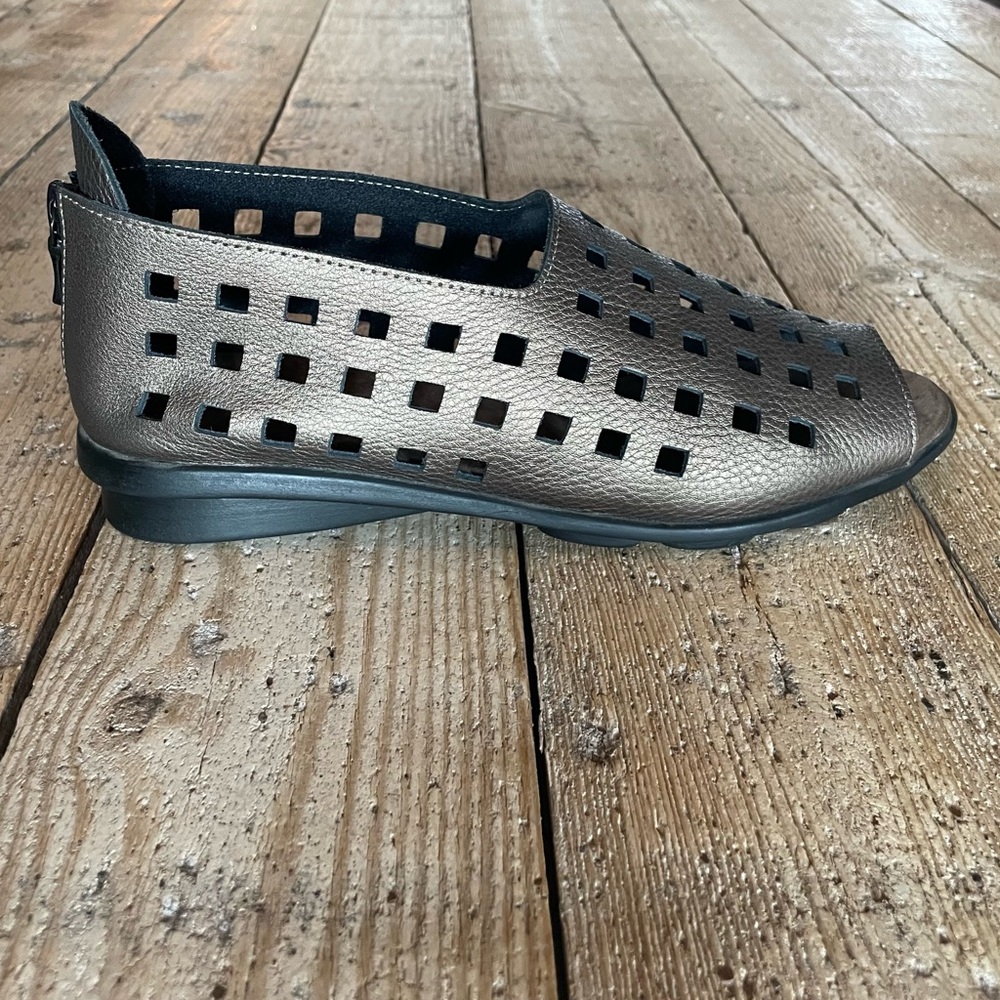 Arche Drick Laser Cut Leather Peep Toe Flats Bronze EU 39 US 8 - Picture 3 of 11